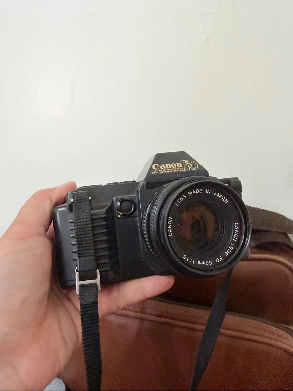 Vintage Canon T70 35mm SLR Film Camera 50mm Lens Flash Carry Bag Manual Tested